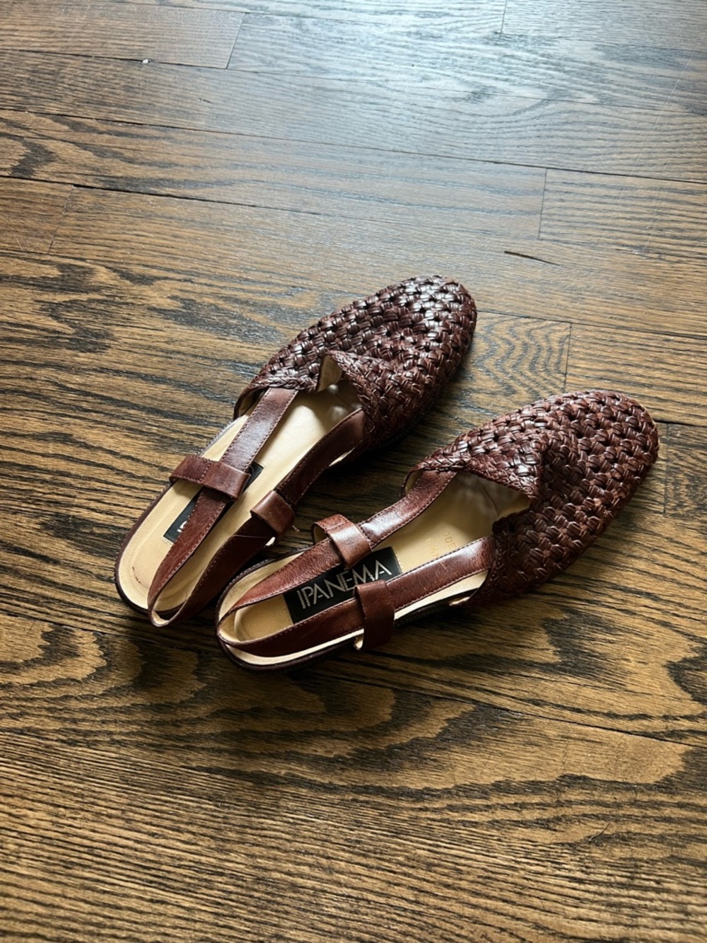 Ipanema Genuine Leather Woven Slingback Flats
